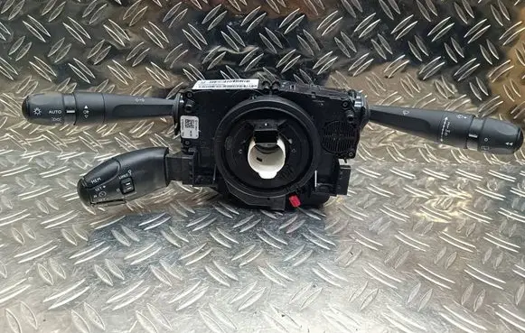 Peugeot 208 Indicator stalk 98369259ZD