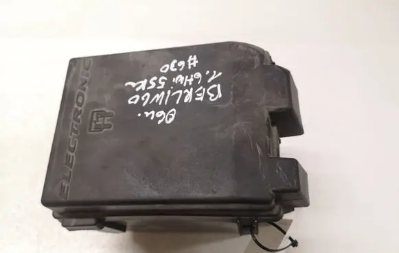 Citroen Berlingo Fuse box set 9645452480