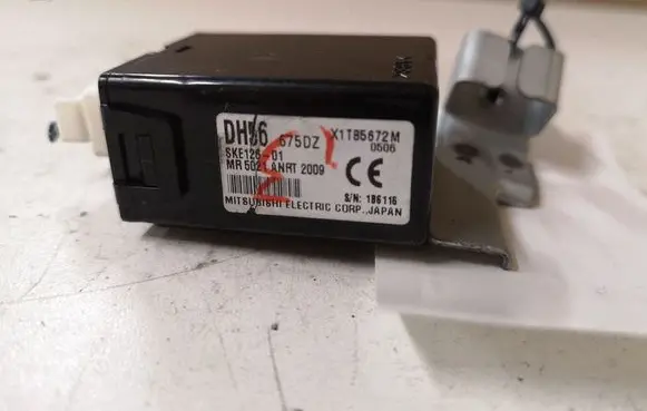 Mazda 6 Keyless (KESSY) go control unit/module X1T85672M 675DZ