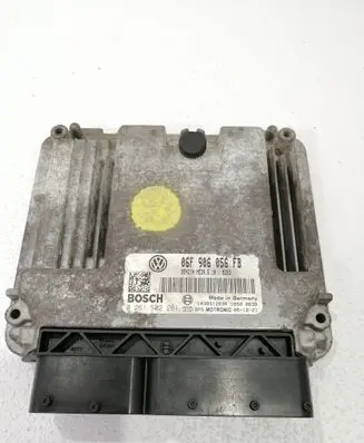 Volkswagen PASSAT B6 Engine control unit/module 0261S02261 06F906056FB