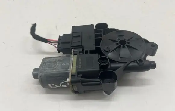 Skoda Octavia Mk4 Rear door window regulator motor 5Q0959408