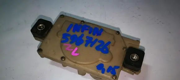 Infiniti QX4 Tailgate boot lock/latch motor 905500W000