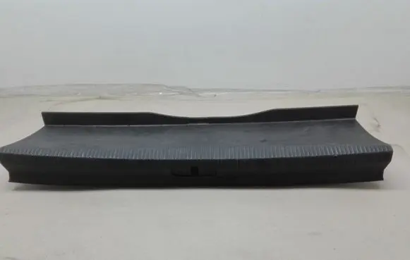 Volkswagen PASSAT B7 Trunk/boot sill cover protection 3C5863459
