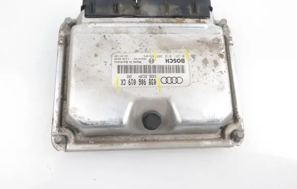Audi A3 S3 8L Engine control unit/module 038906019CK 0281010308