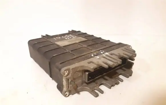 Volkswagen Transporter - Caravelle T4 Engine control unit/module 074906021F