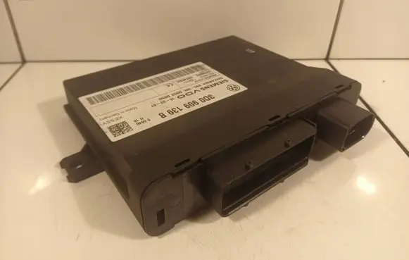 Volkswagen Touareg I Keyless (KESSY) go control unit/module 3D0909139B 5WK48825 5WK48504