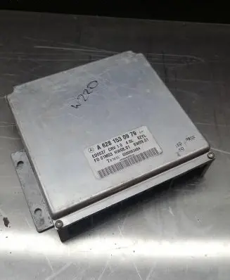Mercedes-Benz S W220 Engine control unit/module A6281530979