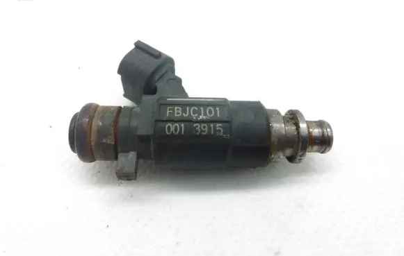 Subaru Legacy Fuel injector FBJC101 0013915
