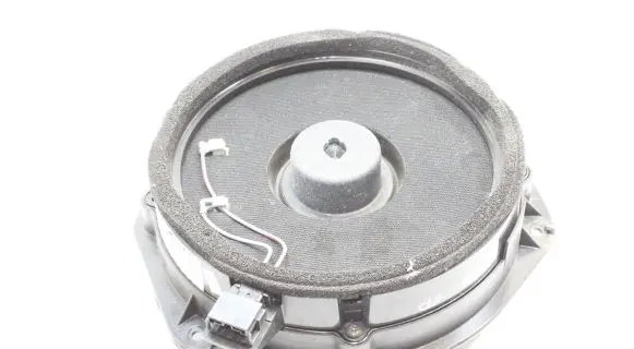 Audi A8 S8 D3 4E Front door speaker 4E0035411M