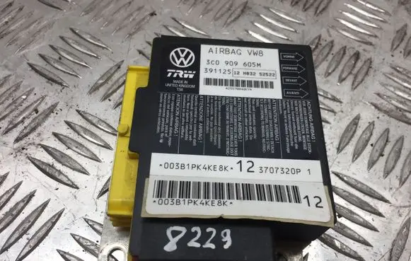 Volkswagen PASSAT B6 Airbag control unit/module 3C0909605M 8229