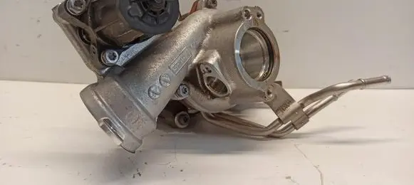 Audi A3 8Y Turbo 05C145704