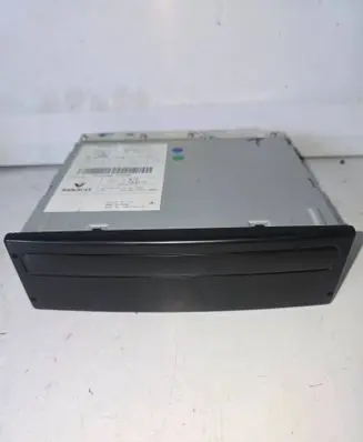Renault Espace - Grand espace IV Radio/CD/DVD/GPS head unit 8200735413 286678103 022410