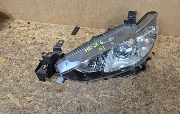 Mazda 6 Headlight/headlamp