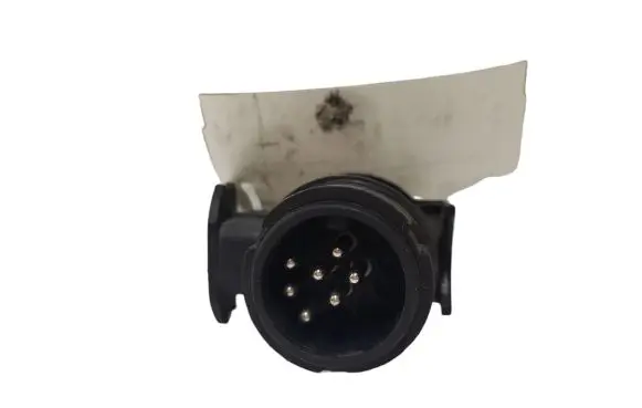 Volkswagen Golf VI Tow bar electric socket 
