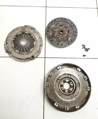 Mini One - Cooper Clubman R55 Clutch set kit 7557172 701461041007 7568716