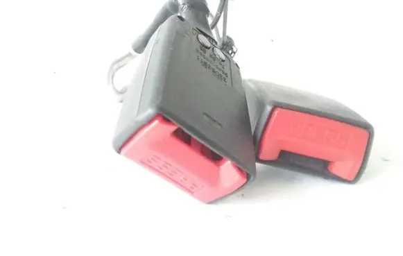 Citroen C5 Middle seatbelt buckle (rear) 96480895XX 33052811