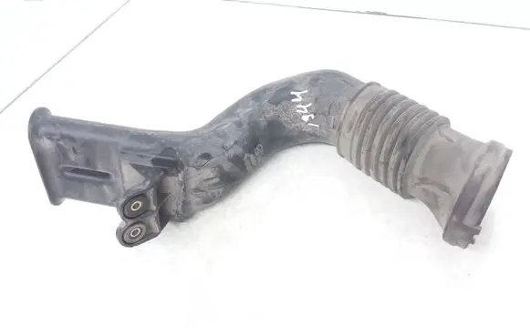 Honda CR-V Air intake duct part PNB