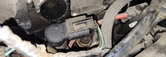 Ford Focus Fuel injector 4m5q9f593ad
