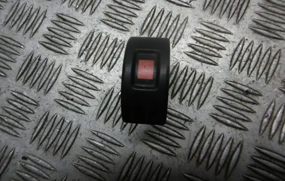 Opel Astra G Hazard light switch 09131728