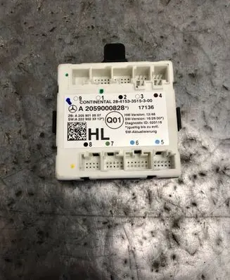 Mercedes-Benz C W205 Door control unit/module A2059000828