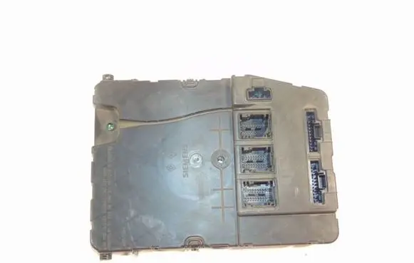 Renault Megane II Comfort/convenience module 8200780028 8200305576 8200305575
