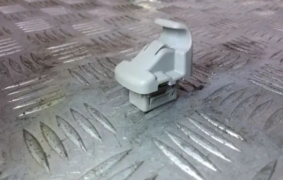 Sun visor clip/hook/bracket
