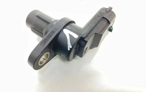Volvo XC70 Camshaft position sensor 0232103063 8658726