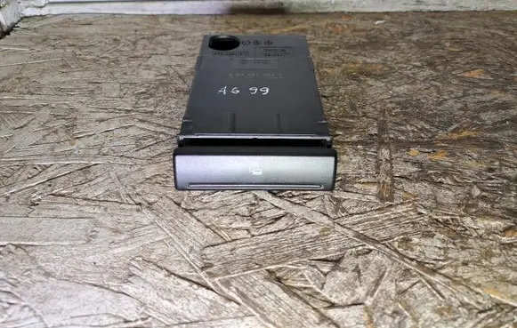 Audi A6 S6 C5 4B Dashboard storage box/compartment 4B0941561C