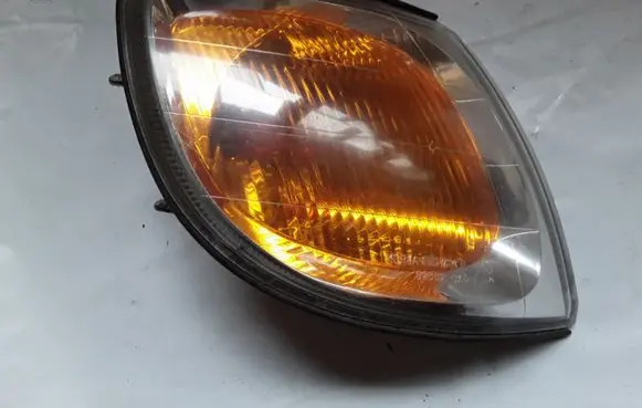 Hyundai Trajet Front indicator light 923023A0