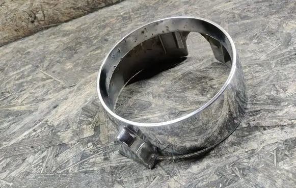 Buick LeSabre Under headlight/headlamp trim 