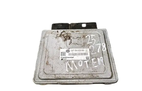 Volkswagen Polo Engine control unit/module 03F906070GD