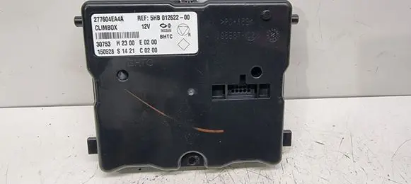 Nissan Qashqai Climate control unit 277604EA2A 277604EA4A
