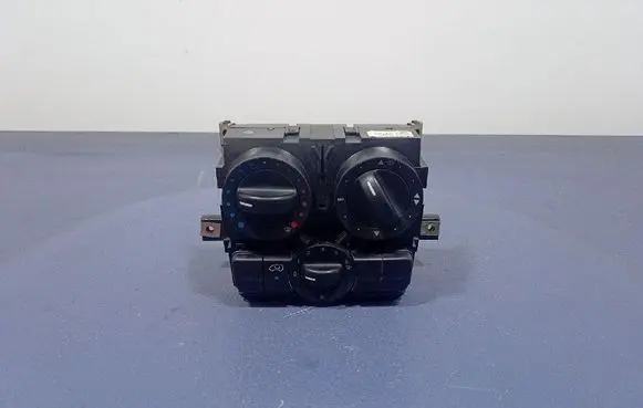 Mercedes-Benz Vito Viano W639 Climate control unit A6398301185