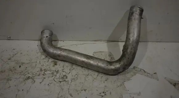 Audi A6 S6 C6 4F Engine coolant pipe/hose