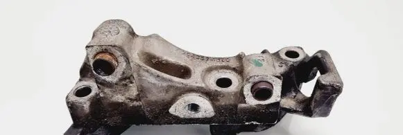 Peugeot 206 Engine mounting bracket 9643574880