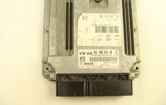 Audi A6 S6 C7 4G Engine control unit/module 04L906021HB 0281033313