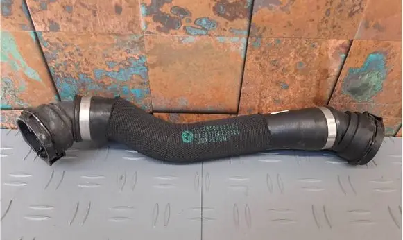 BMW X5 G05 Engine coolant pipe/hose 8596053 17128596053
