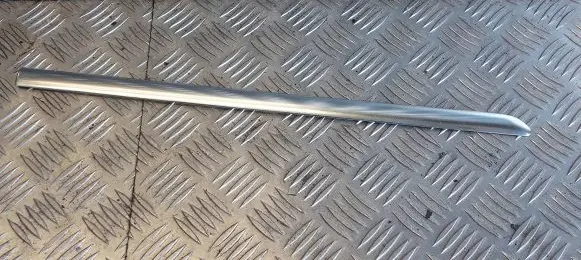 Ford Grand C-MAX Rear side glass trim 