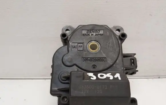 Lexus GX J150 Air flap motor/actuator 0638000172