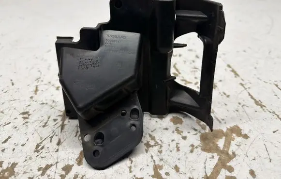 Volvo XC70 Headlight washer nozzle holder 30698147