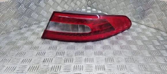 Jaguar XF X250 Rear/tail lights 8X2313404BD