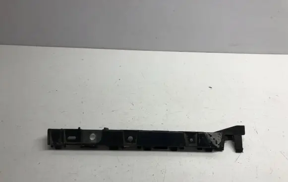 BMW 1 E81 E87 Fender mounting bracket 7118159