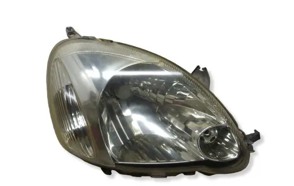 Toyota Yaris Headlight/headlamp 