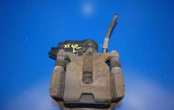 Volvo XC40 Rear brake caliper