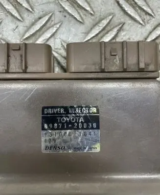 Toyota Corolla Verso E121 Fuel injection control unit/module 