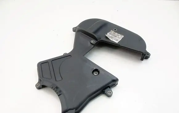 Ford Fiesta I Timing chain cover 