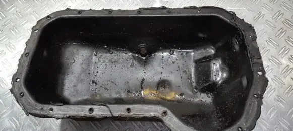 Volkswagen Golf III Oil sump