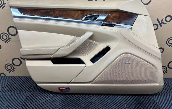 Porsche Panamera (970) Front door card panel trim