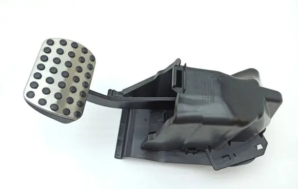 Mercedes-Benz SLK R171 Brake pedal A1712901101 A1716840218 000071027