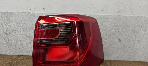 Seat Alhambra (Mk2) Rear/tail lights 7N5945096G